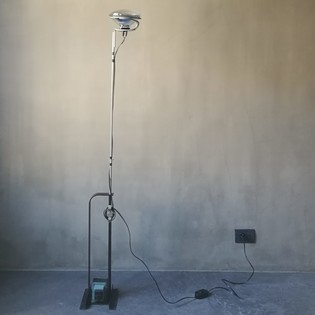 Black iron and aluminium Toio floorlamp by Piergiacomo & Achille Castiglioni for Flos, 1962